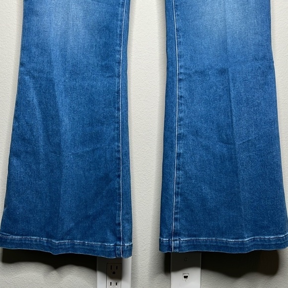 PAIGE Genevieve Modern High Rise Flare Jeans in Golden Years Size 32 NWT! - Picture 11 of 16